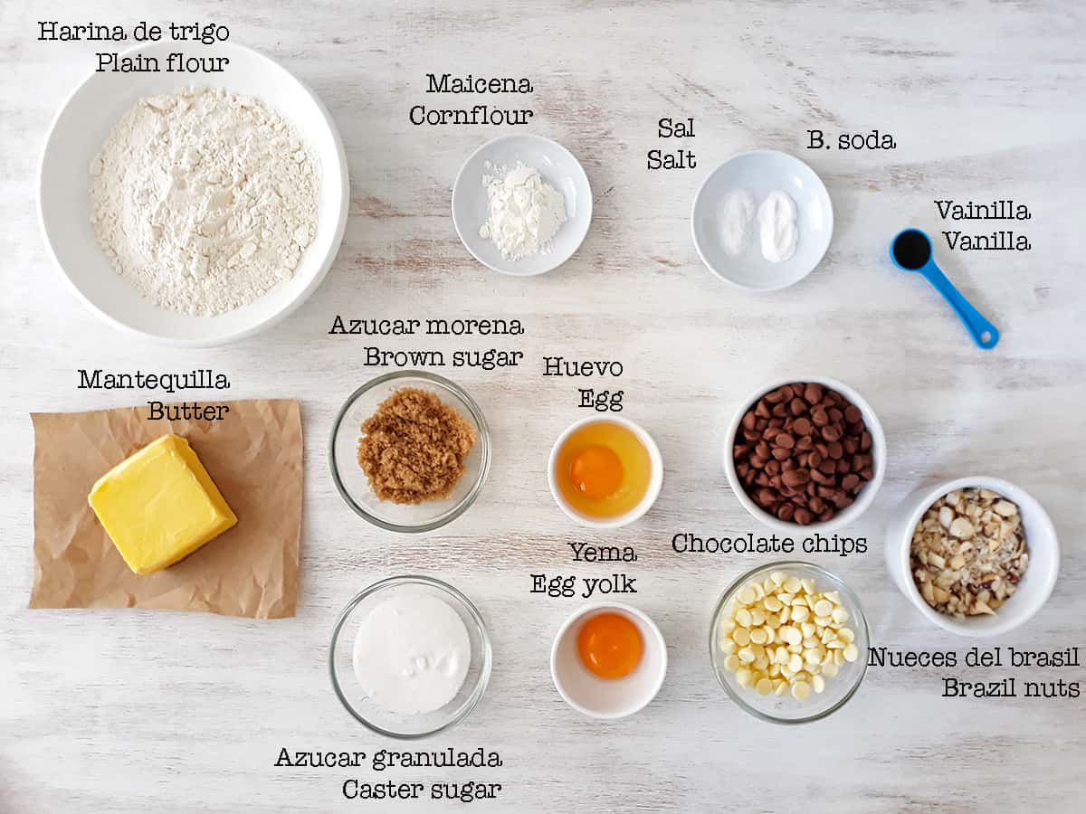 ingredientes para preparar galletas de chispas de chocolate