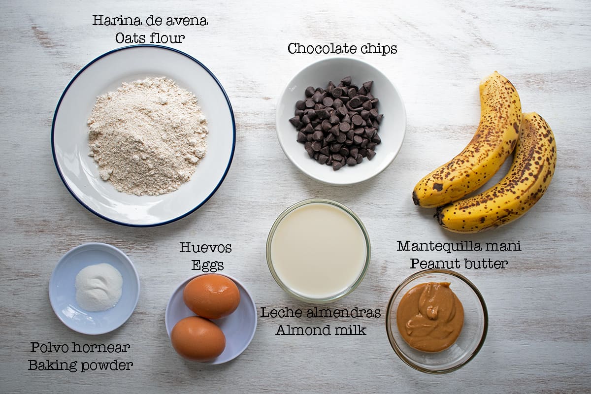 ingredientes para preparar muffins de banana sin Azúcar 