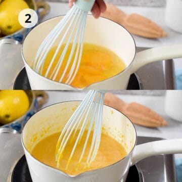 olla pequeña con mezcla de huevos, azúcar y zumo con un batidor de mano 